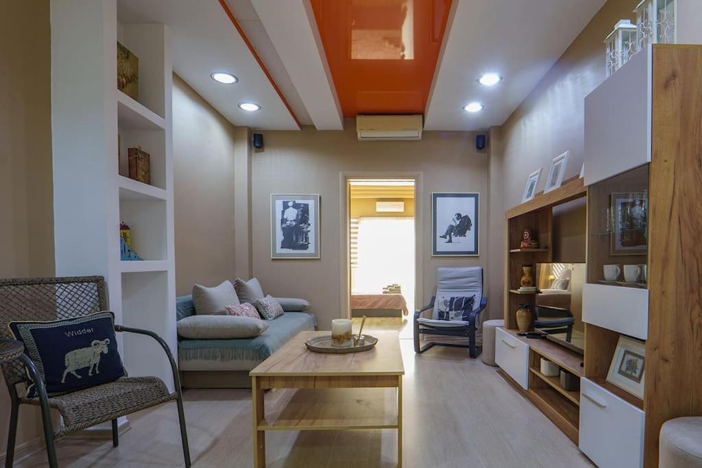 Eleana'S Art Studio Apartment Tesalonika Bagian luar foto