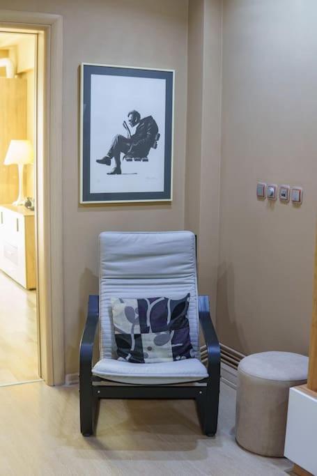 Eleana'S Art Studio Apartment Tesalonika Bagian luar foto